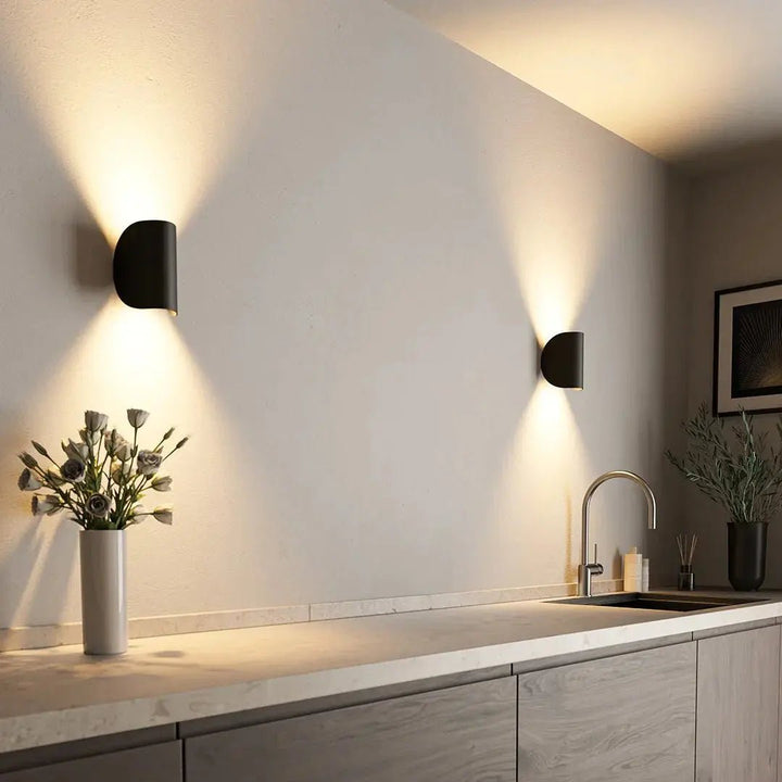 Modern BRIGHTFLOW LED wall light for living room, energy-efficient & sleek design. Perfect contemporary indoor lighting.