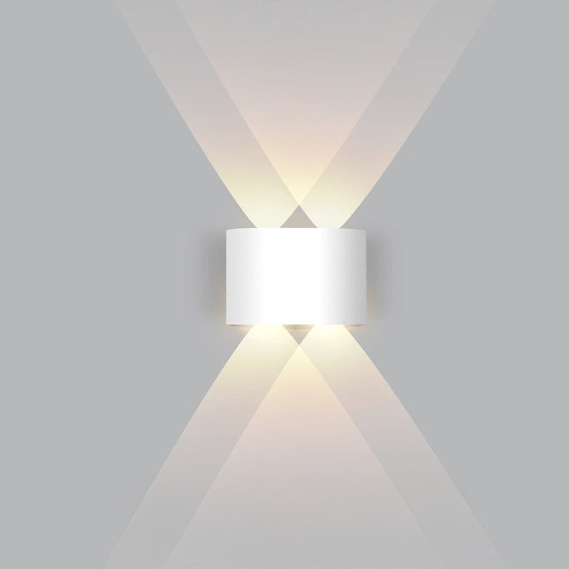 Advanced LED outdoor wall light, energy-efficient and weatherproof. Perfect modern exterior lamp.
