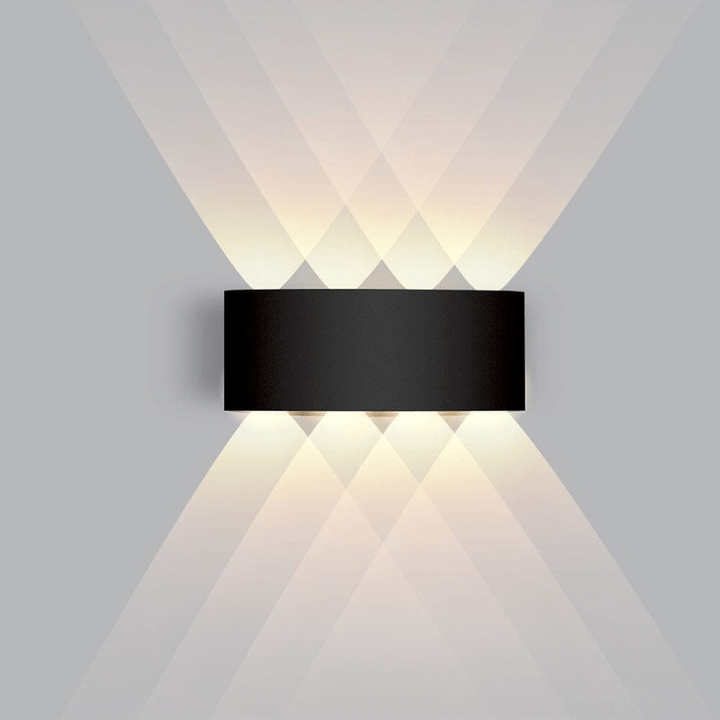 Illuminate your exterior with this energy-efficient, weatherproof LED wall light. Modern design for lasting outdoor appeal.