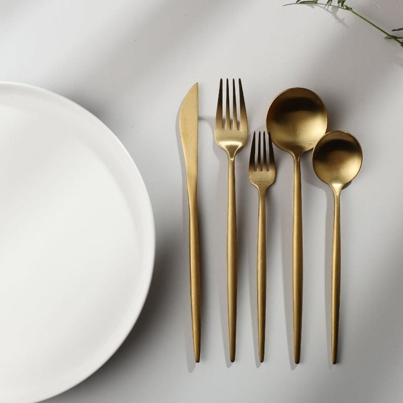 PureSet minimalist dining set, adding a touch of modern elegance to your kitchen.
