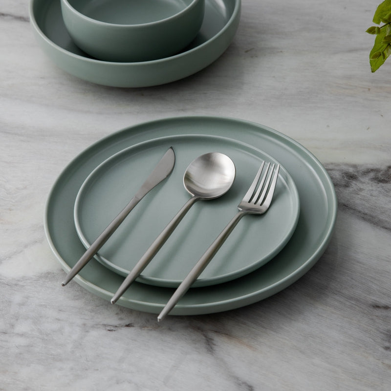 PureSet minimalist flatware set, a versatile choice for both casual and formal entertaining.