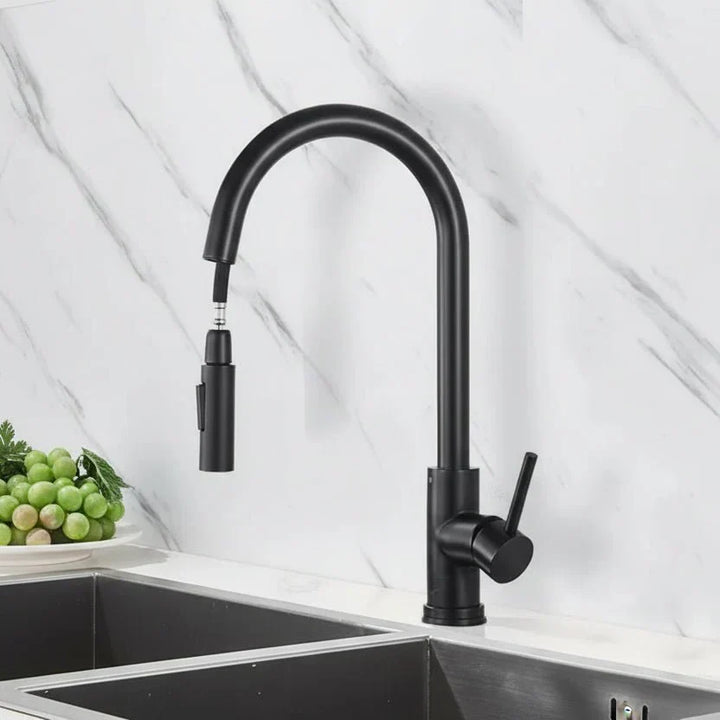 Advanced smart sensor kitchen faucet with a powerful pull-out sprayer, enhancing your kitchen's efficiency.