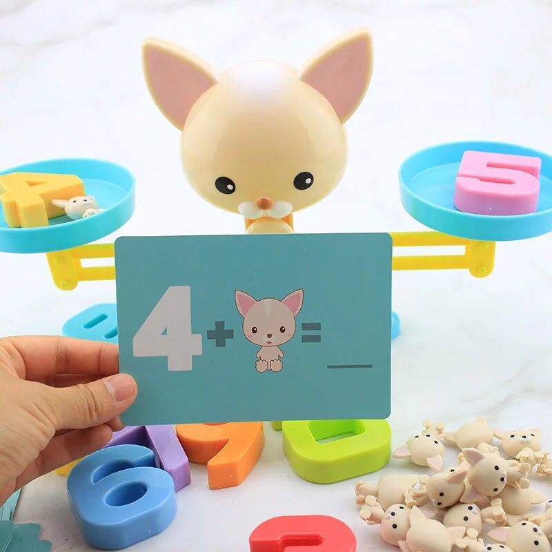 Kids' educational math balance scale with colorful numbers and weights