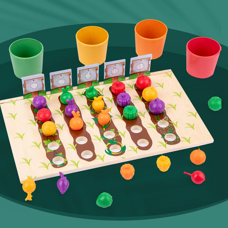 Educational toddler gift: Montessori farm game, a counting and coloring toy for developing kids' cognitive skills