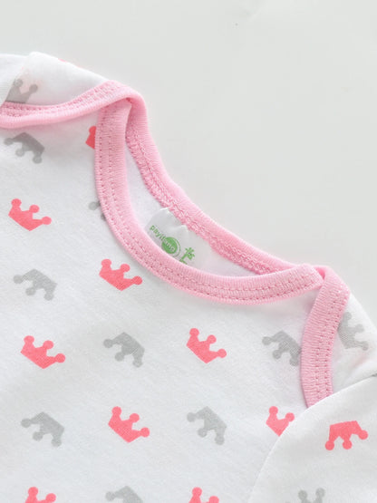 Stylish baby fashion, cotton graphic romper set for newborns, versatile baby outfit