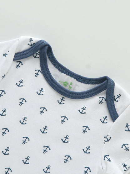 Newborn baby's first outfit: cotton graphic romper, breathable and comfy
