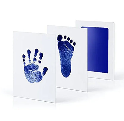 Gift-ready newborn keepsake kit featuring a non-toxic ink pad for handprints and footprints