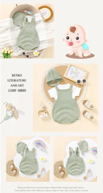 Essential newborn baby gift set: a sleeveless bodysuit and hat, made from gentle acrylic material