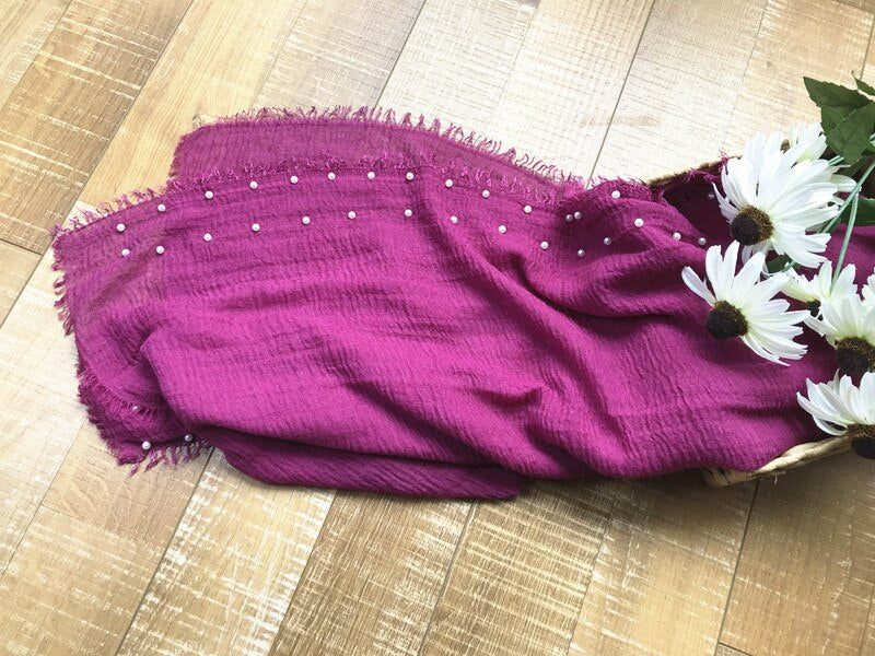 Newborn photo prop blanket, white beads, cozy swaddle wrap for infant photography