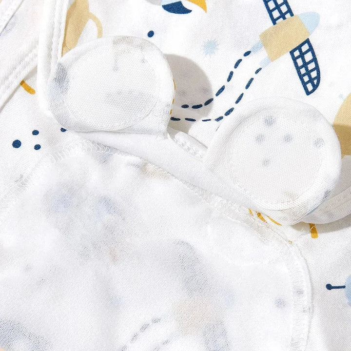 Infant adjustable cotton swaddle, baby sleeping bag for secure anti-startle rest, ages 0-3M