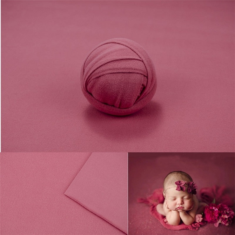 Essential baby prop set: comfortable swaddle wrap and plain photography background blanket