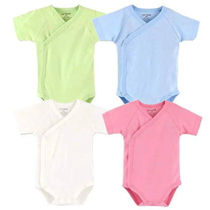 Newborn short-sleeve romper bodysuit in organic cotton, a gentle summer baby outfit