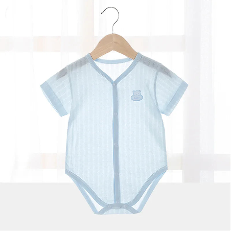 Breathable cotton newborn unisex bodysuit, ideal for sensitive baby skin