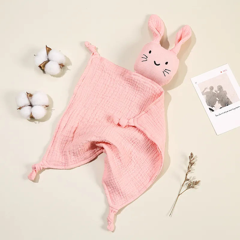 Soothing organic cotton baby blanket with an endearing grey cat doll for infants
