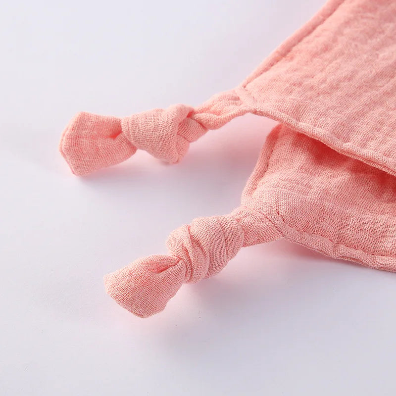 Newborn essential: Organic cotton cat doll comfort blanket, gentle & soft for baby