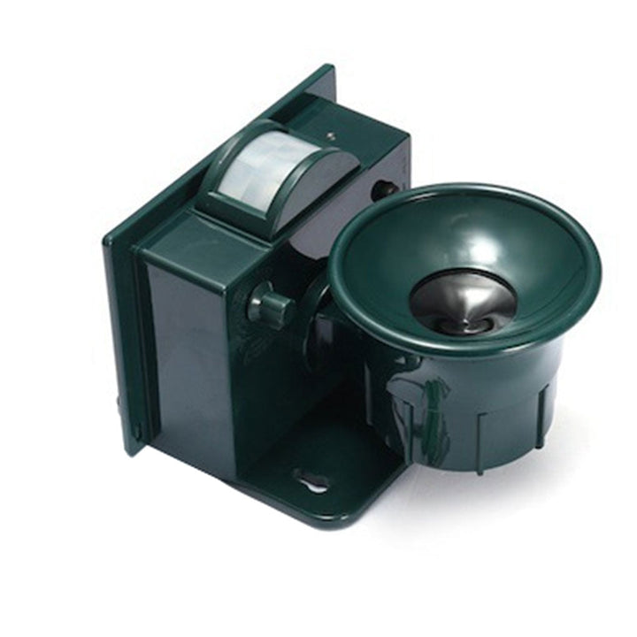 Motion sensor solar bird deterrent with sound & light for comprehensive outdoor pest control.