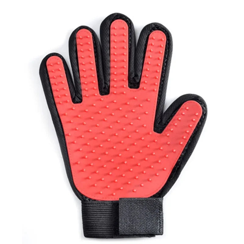 Pet grooming glove designed for comfortable, stress-free hair removal for dogs & cats.