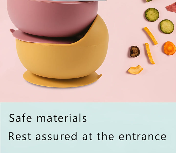 Kid-safe silicone suction bowl, perfect for toddlers learning to self-feed, easy to clean.