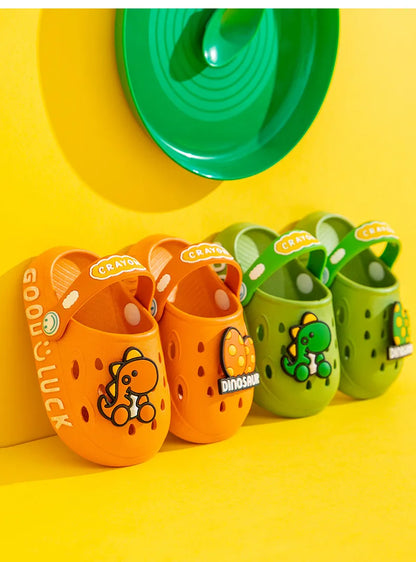 Kids cartoon summer sandals in a variety of bright colors, non-slip toddler play shoes