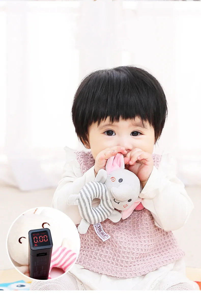 Soft plush cat baby rattle toy, featuring a crinkle sound and easy-to-hold ring, ideal for tummy time.