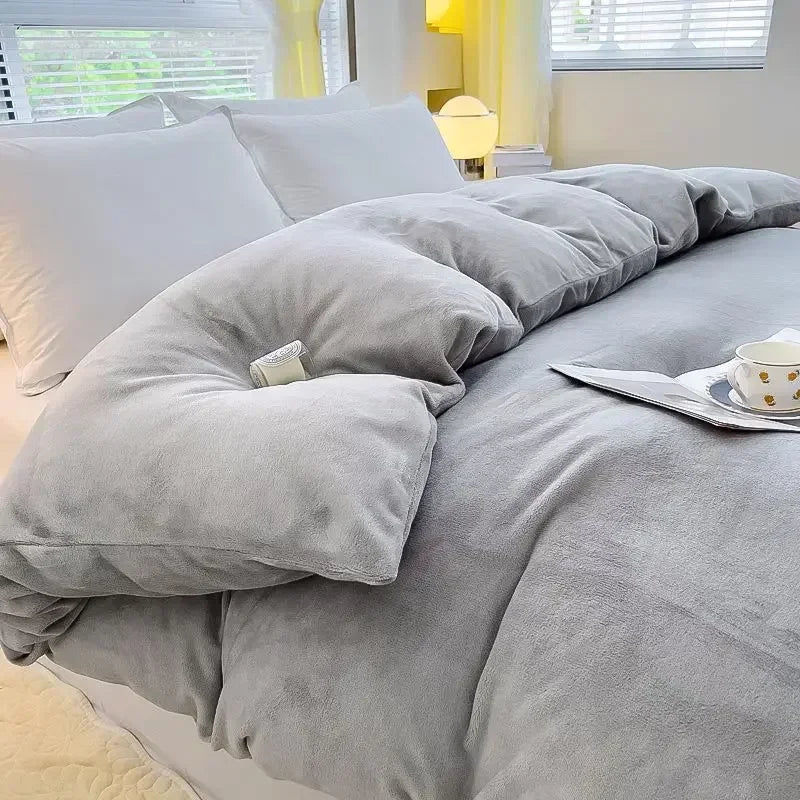 Luxurious coral fleece duvet cover, plush and warm, a cozy bedroom essential.
