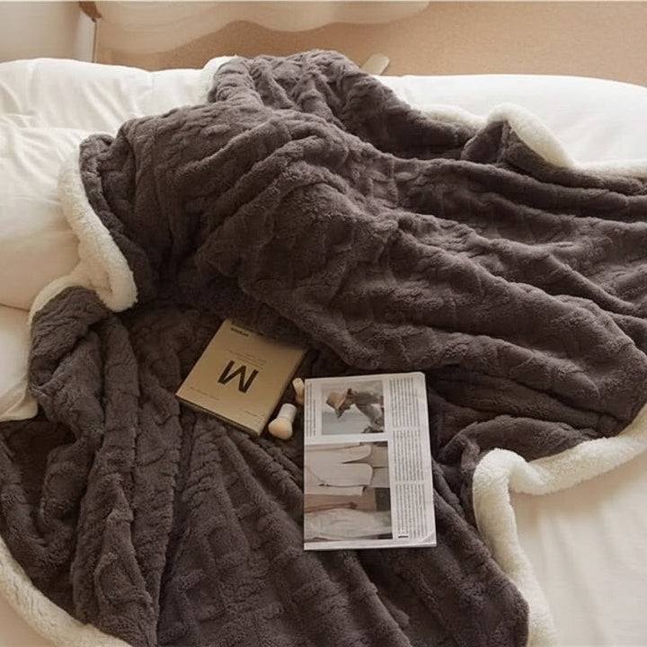 Incredibly soft plush lambswool blanket. Microfiber flannel throw for a warm, cozy bed. Perfect winter comfort.