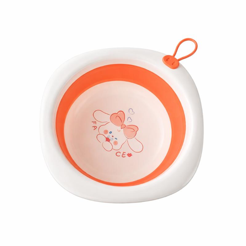 Baby foldable basin for travel, a practical solution for infant laundry and hygiene while traveling.