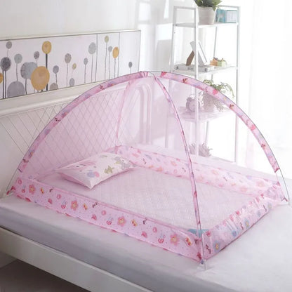 Foldable mosquito net dome for baby, a practical baby safety solution for undisturbed sleep anywhere.