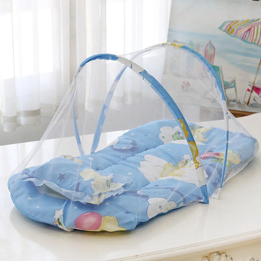 Portable foldable baby mosquito net for cribs & playpens, offering insect protection for infants.