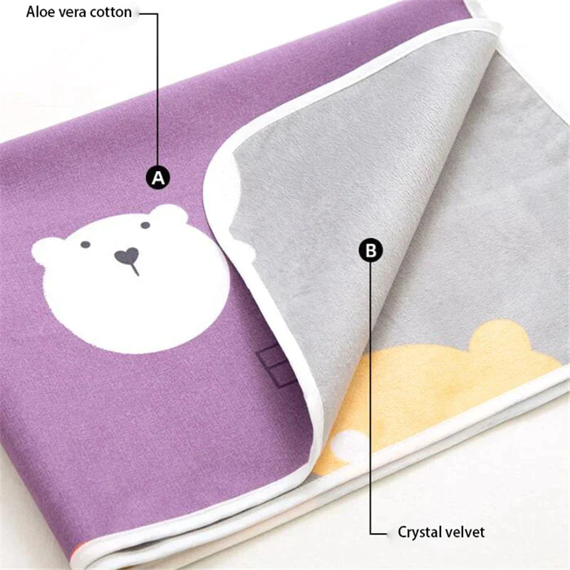 Travel baby changing mat, waterproof and durable, perfect accessory for quick diaper changes anywhere