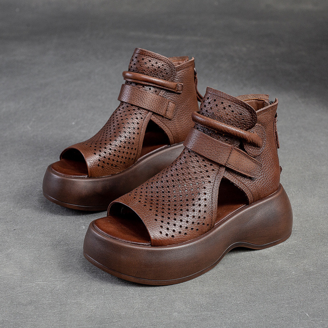 Presley women's orthopedic sandals for all-day comfort & support, ideal for walking & everyday wear.