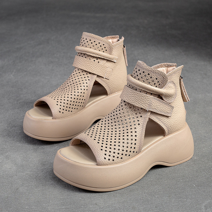 Women's Presley orthopedic sandals designed for superior foot health, comfort, and supportive casual footwear.