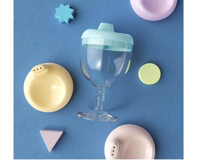 Spill-proof Royal Goblet sippy bottle, a durable and non-toxic drinkware choice for baby and toddler feeding.