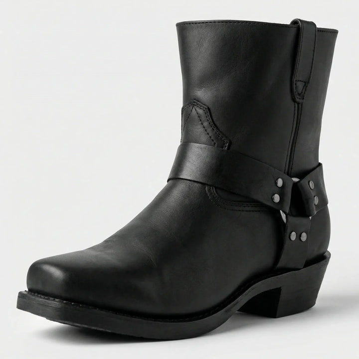 Classic men's cowboy boots, Allan brand, featuring rugged western style, durable construction, and a comfortable block heel.