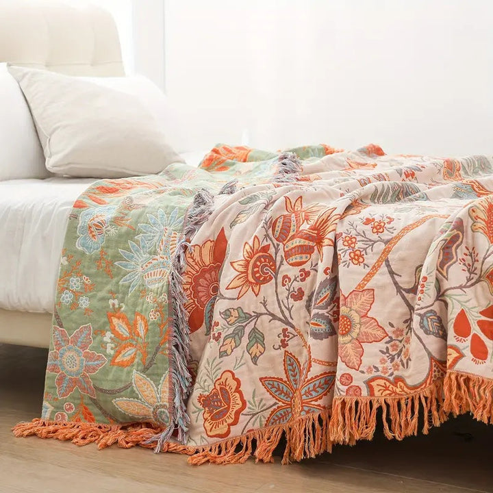 Unisex bohemian floral cotton throw blanket, perfect for rustic boho decor.