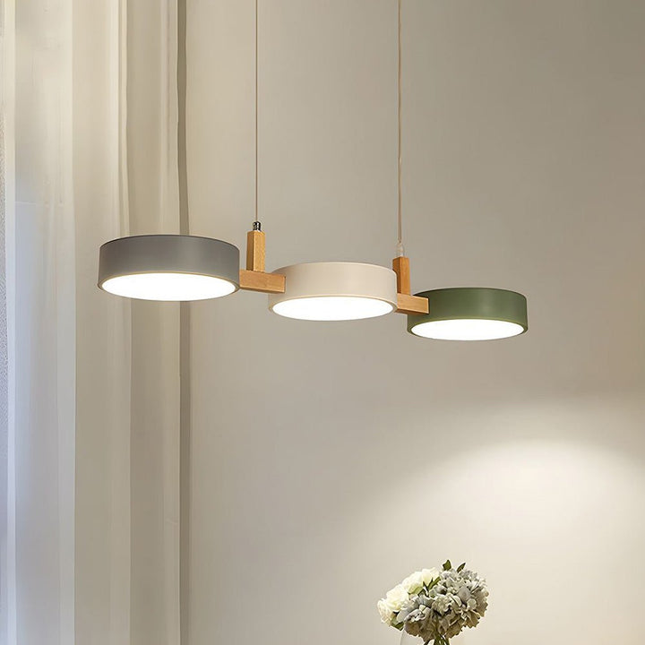 Elegant Scandinavian LED pendant light, ideal for kitchen island, dining table, or living room.