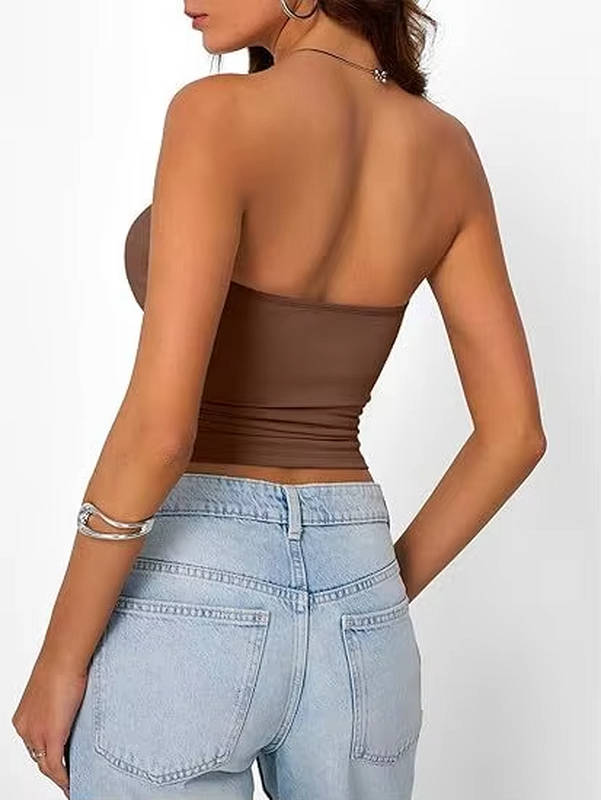 Comfortable seamless white bandeau. Women's stretch strapless crop top for summer fashion.