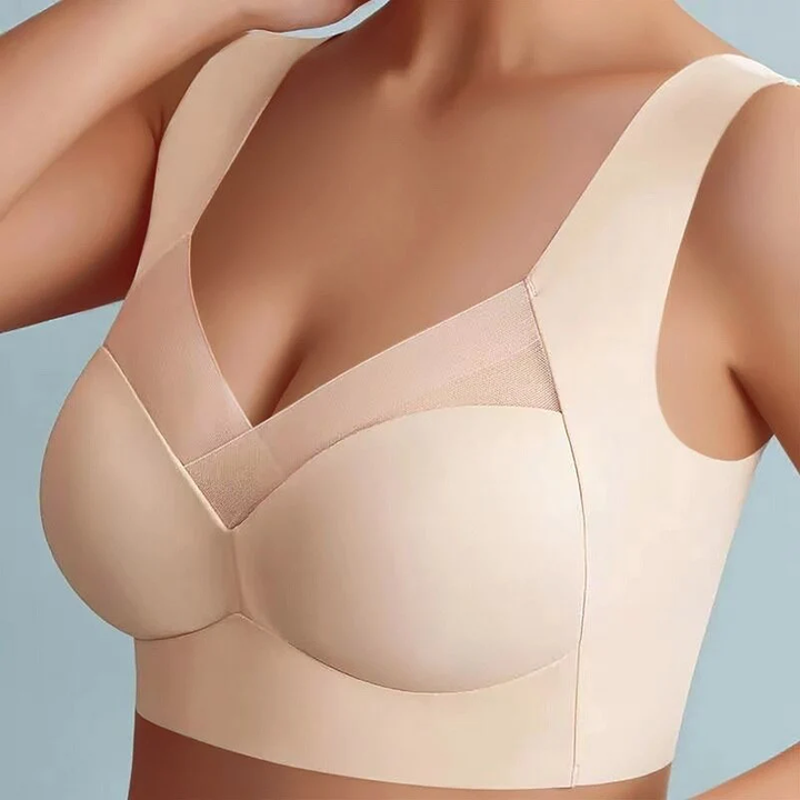 Stylish women's seamless lingerie: wireless push-up bra offering ultimate comfort and subtle lift.