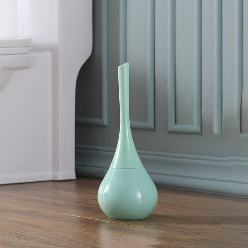 Efficient toilet brush for deep bathroom cleaning, featuring an innovative hygienic design.