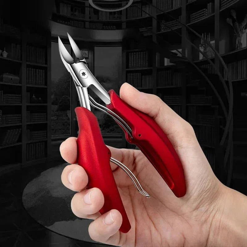 Durable SNIPFORCE PRO stainless steel toenail clippers. Ergonomic design ensures precise, long-lasting foot & nail care.