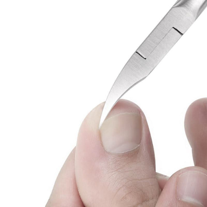 SNIPFORCE PRO ergonomic stainless steel toenail clippers for thick & ingrown nails. Durable for effective foot care.