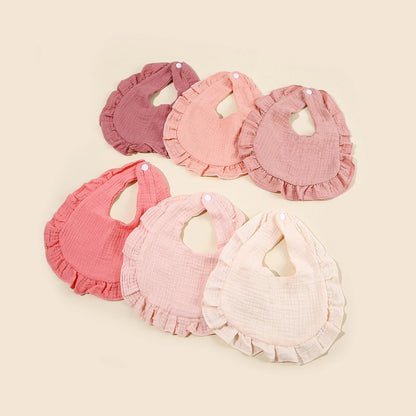 Soft cotton baby bib for feeding, ideal for toddlers learning to walk, easy clean baby essential.