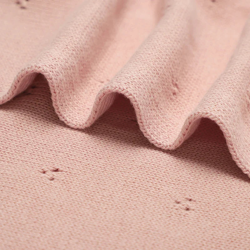 Plush cotton baby blanket, luxurious feel for infants. Great for sensitive newborn skin & snuggles.