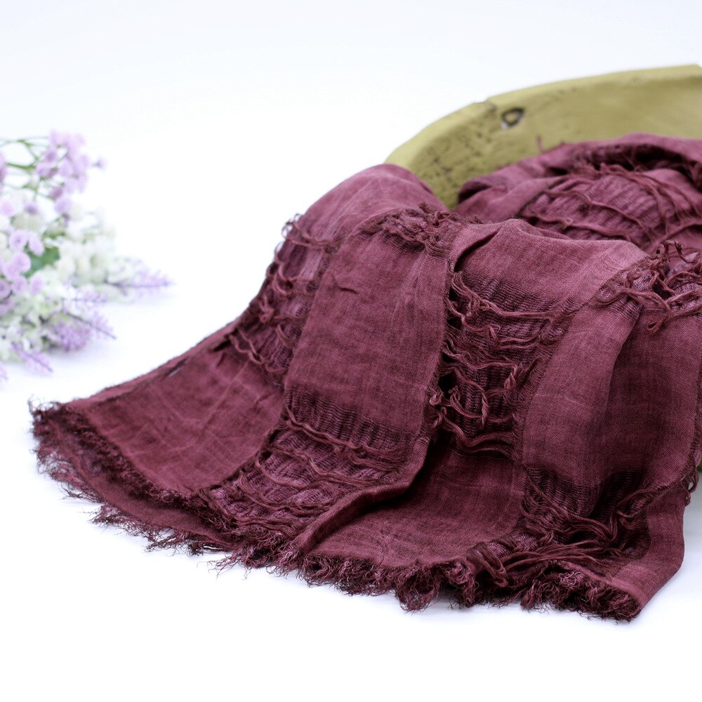 Organic cotton swaddle wrap for infants, providing warmth & security