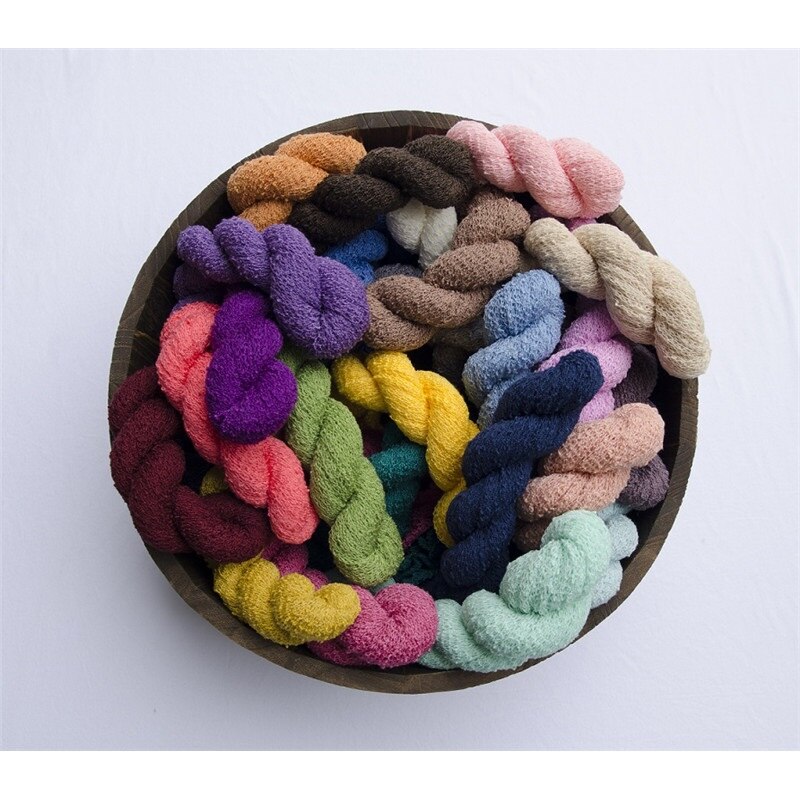 Artistic knitted baby photography blanket, creating beautiful backdrops for infants
