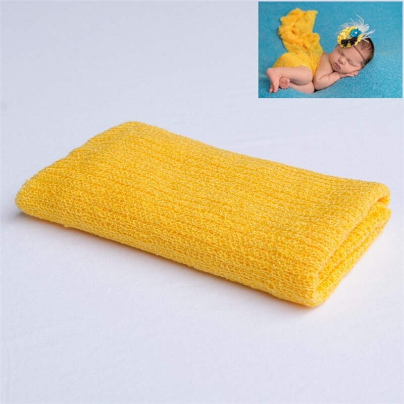 Baby shower gift idea: soft knitted photography wrap blanket for new parents