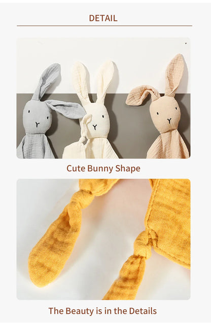 Practical and soft muslin baby towel, excellent for feeding or comforting your little one.