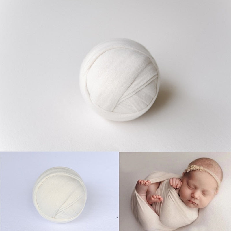 Newborn photography set: stretchy wrap & textured gray backdrop for baby props