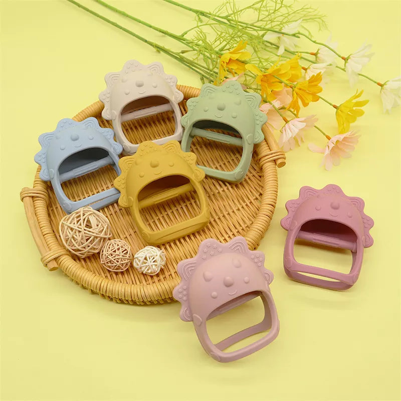 Cheerful animal shape silicone teether, BPA-free, excellent for baby health and relief
