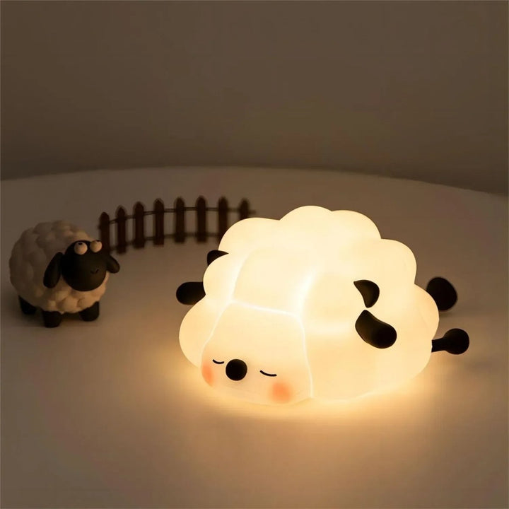 Cute animal shape silicone night light, dimmable for a gentle, soothing nursery glow. Soft touch.